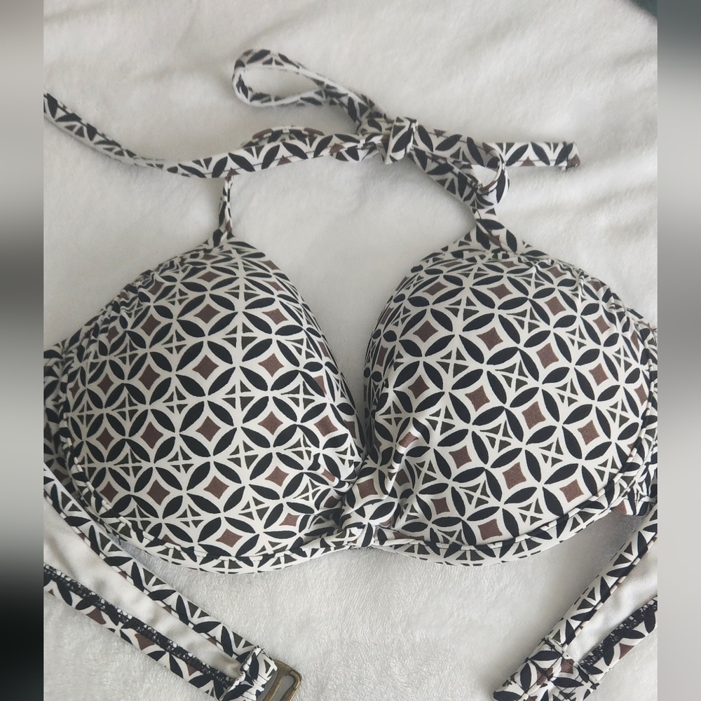 Geometric Black and White Bikini Top